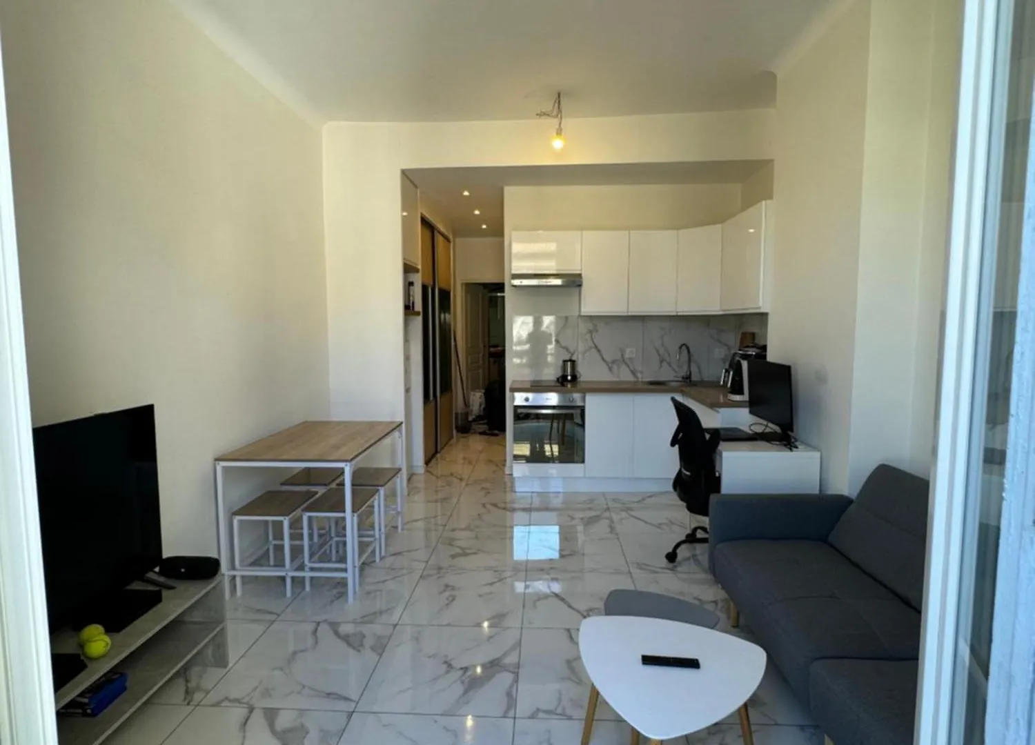Agora Apartment Nice 0*,